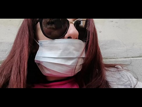 ❤️ Nicoletta hevner seg på naboen og tisser i garasjen hans (Special Covid19 Italian Quarantine) ❤️ Vakker porno hos oss ❌️